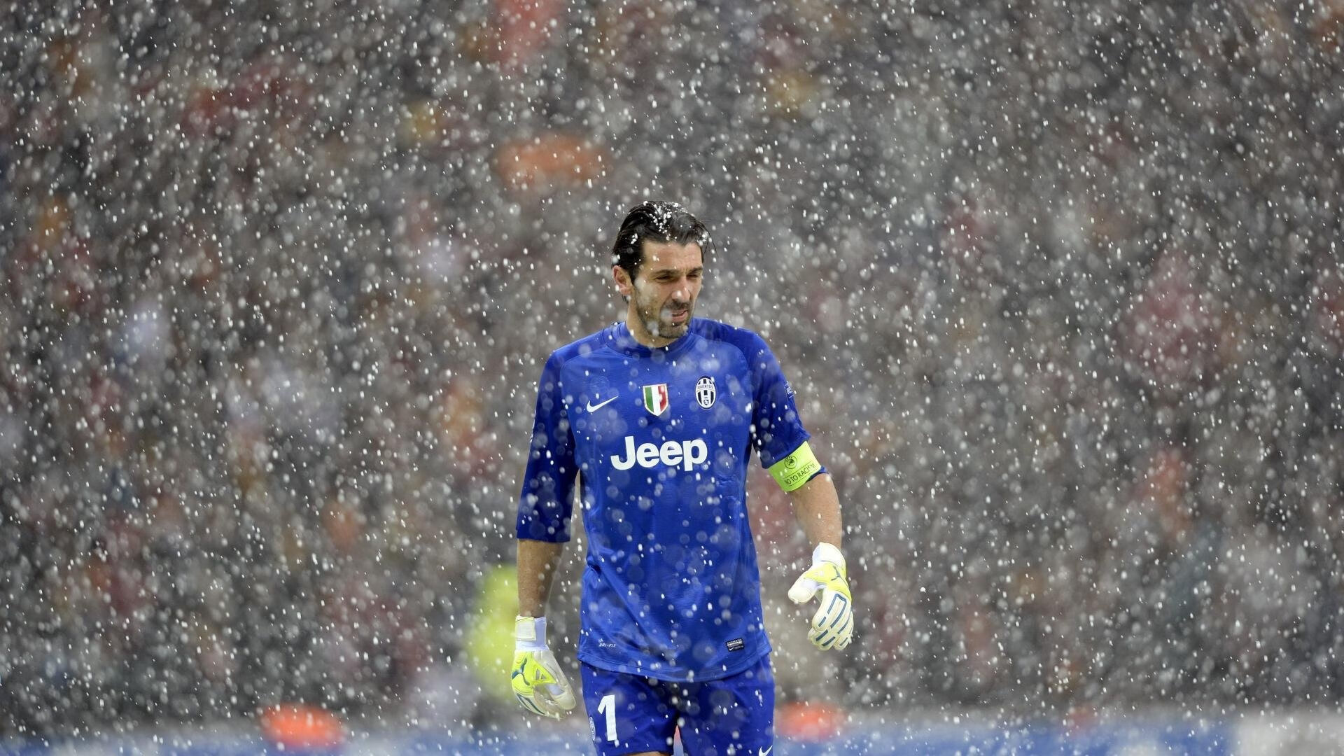 英超激战再燃,精彩进球与关键扑救交替上演,英超最新进球集锦